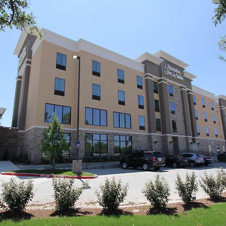 Hampton Inn & Suites Dallas Market Center Esterno foto